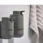 Zone - Ume veggfesting fyrir sápupumpu (Soft Grey)