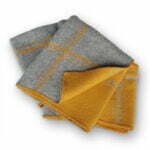 COTTAGE - Teppi (mustard/grátt)