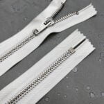 Járnlás 20 cm rjómahvítur silfur