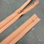 Kjólalás (20 cm- ferskjubleikur)