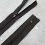 Kjólalás (15cm - fjólubrúnn)