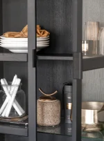 Rowico – Everett skápur svört eik/black/glass - Image 4