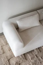 Rowico – Falkner 3 sæta sófi (Ljós beige) - Image 12