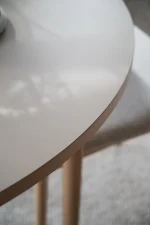 Rowico – Fairmont borðstofuborð Ø120 beige/hvíttuð eik - Image 6